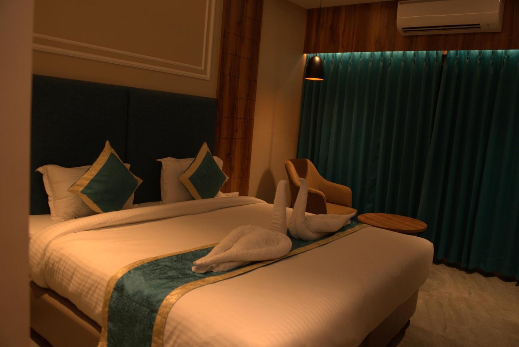 Hotel Tanisha Kishanganj Exterior photo